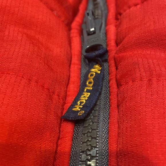 WOOLRICH Boys Size M Red Vest - Picture 3 of 7